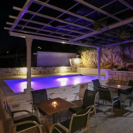 Apartman Kusalo - Double With Patio And Shared Bathroom Dubrovnik